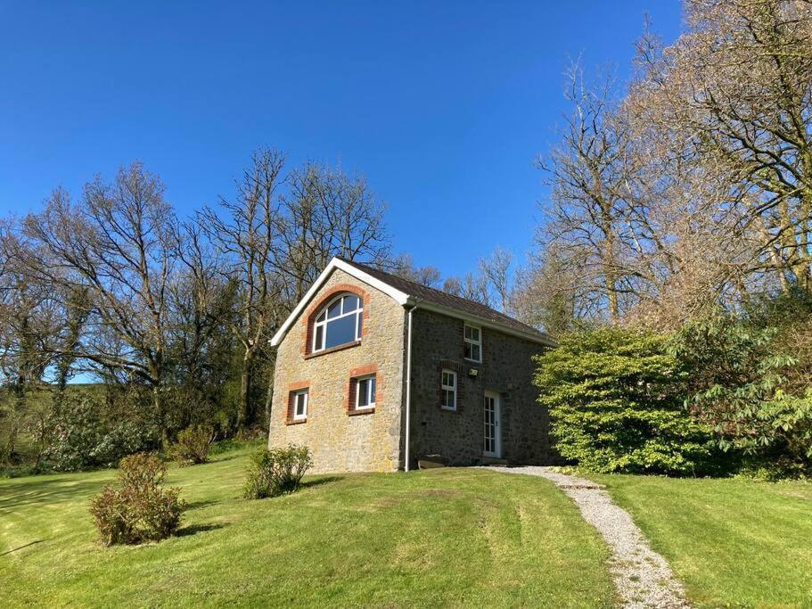 Beautiful Garden Cottage, Close To Llandeilo. Hoel-galed 外观 照片